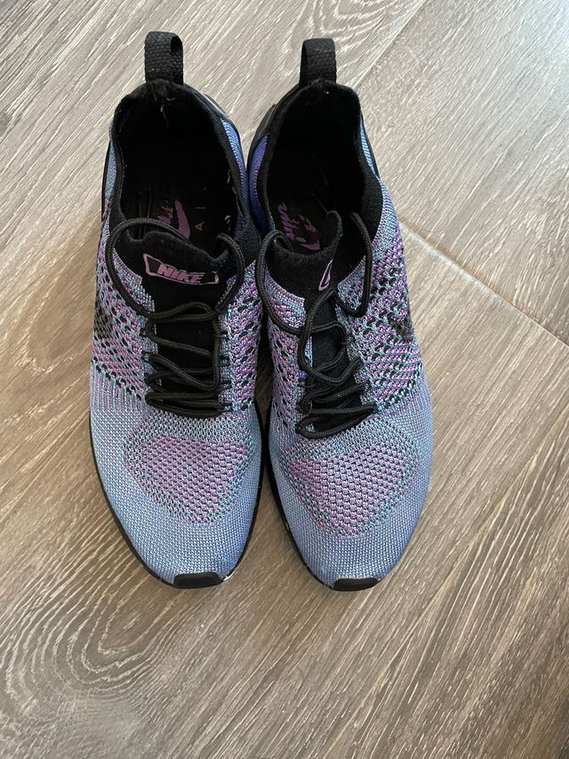 Zapatillas Nike Azules y Moradas