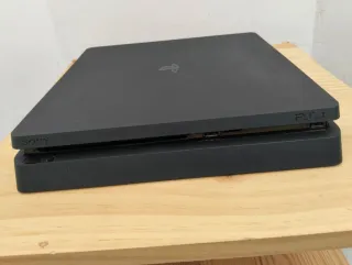 PS4 Negra + 10 Juegos