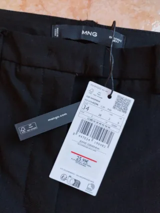 Pantalón negro Mango