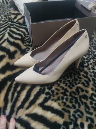 Zapato Salón Nude Martinielli Talla 37