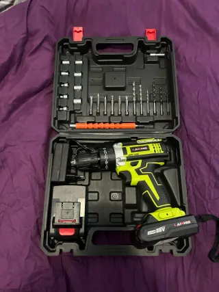 Taladro Inalámbrico LAISHID 28V con Accesorios