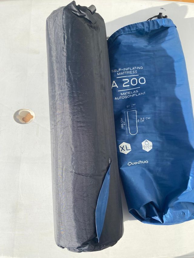 Colchoneta camping Quechua A200 1 persona