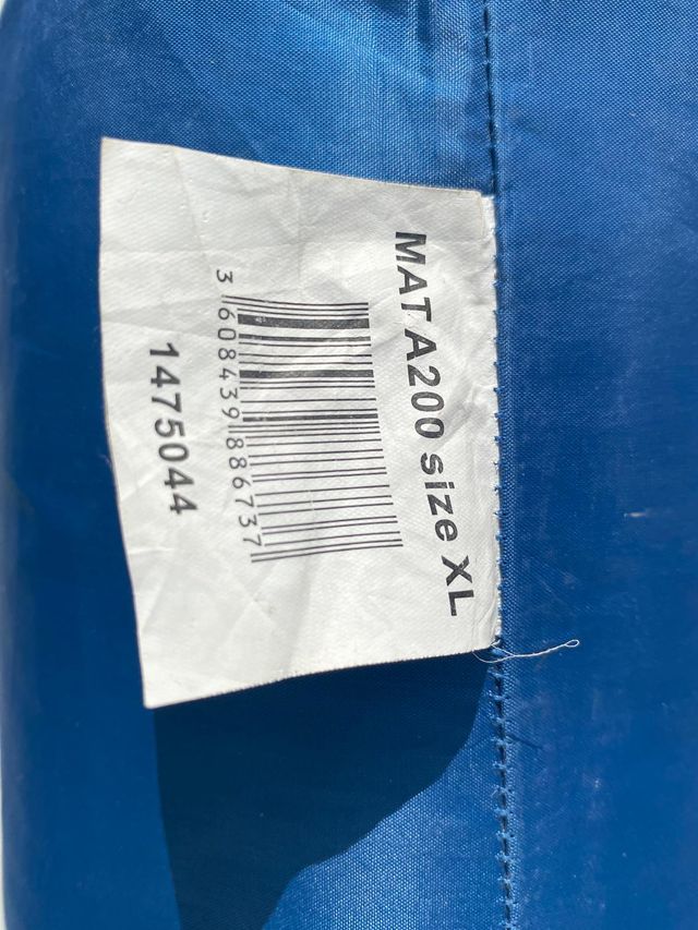 Colchoneta camping Quechua A200 1 persona