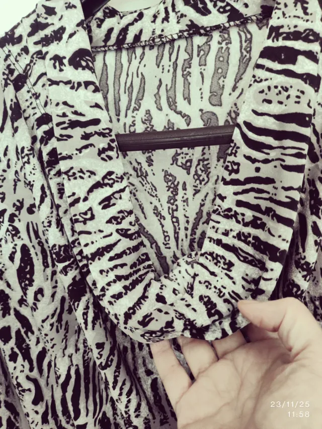 Vestido animal print gris licra fría