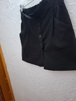 Falda Zara Negra Botones Mini