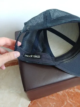 Gorra Billabong Negra y Naranja