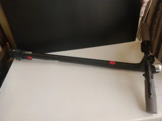 Mástil patinete eléctrico