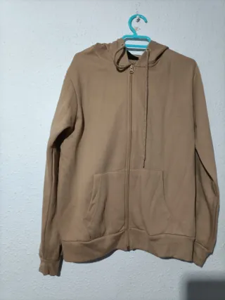 Chaqueta beige con capucha talla S unisex
