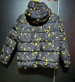 Chaqueta Pokemon Niño Negra y Amarilla