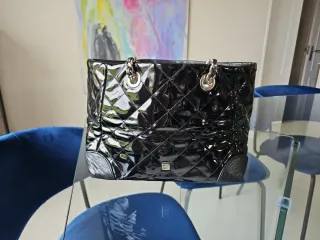 Bolso Purificación García Negro Charol