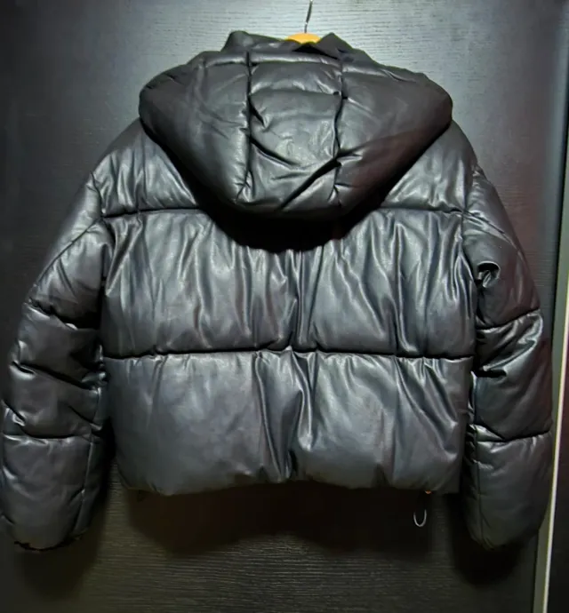 Chaqueta corta acolchada mujer