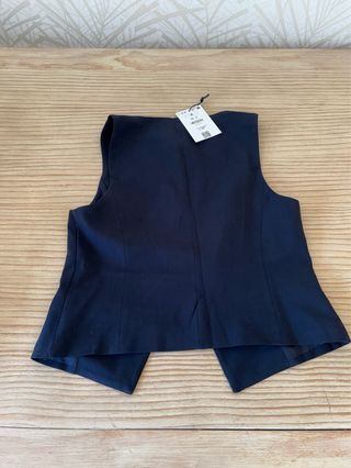 Chaleco Bershka azul marino