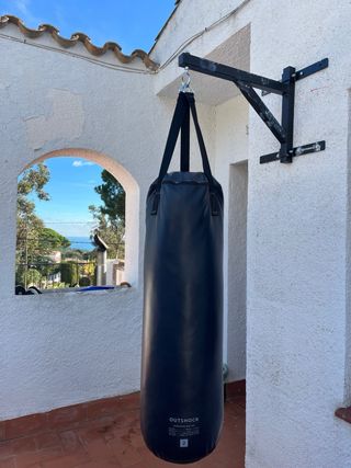 Saco de boxeo Outshock relleno