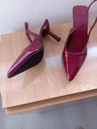 Zapatos de vestir rojos