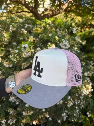 Gorra New Era LA Gris y Rosa CALIDAD 1.1