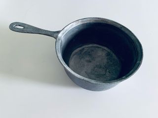 Olla Ferroviaria Carbón Metal Negra/Gris