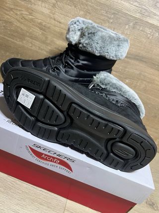 Botas Nieve Skechers Go Walk Arch Fit Talla 39.5
