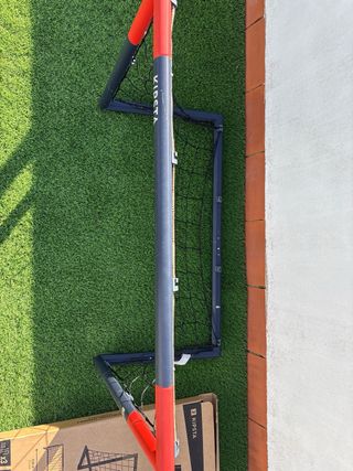 Portería Kipsta Roja y Negra