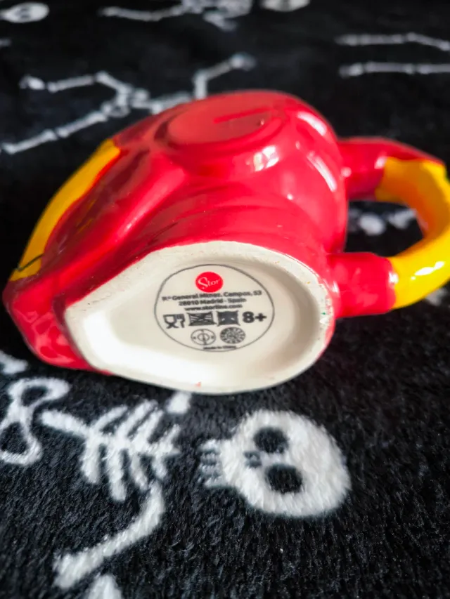 Taza Ironman Cerámica Roja y Amarilla