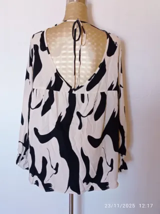 Blusa Talla 50 Beige y Negra