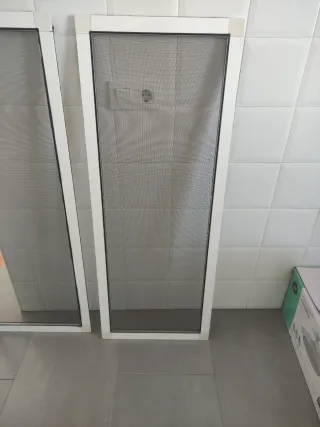 Mosquiteras blancas (2 unidades)