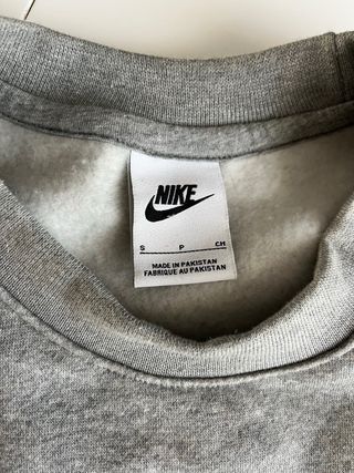 Nike Vintage Grey Crewneck Sweatshirt Essential
