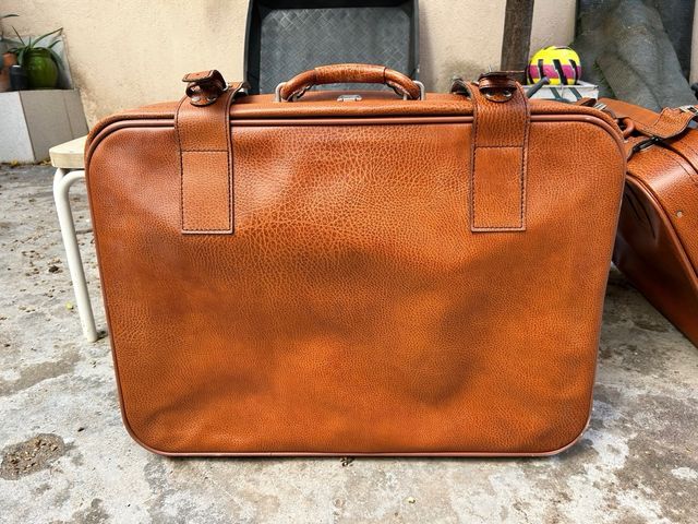 Conjunto de Maletas vintage de cuero marrón