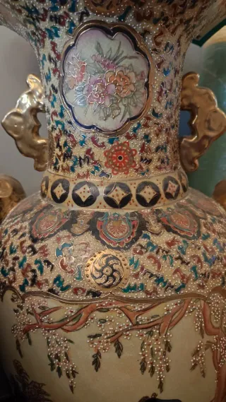 Pareja Jarrones Porcelana China Dorados