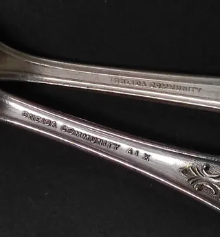 2 Cucchiai Oneida Community placcato argento