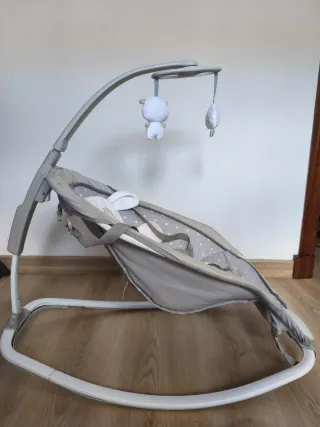 Balancín musical para bebé