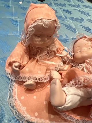 Bambole in ceramica per collezionisti