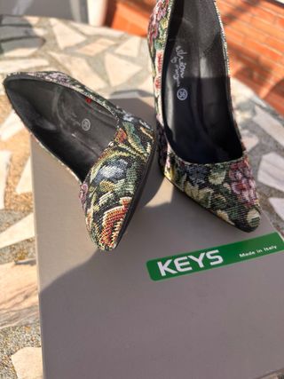 Zapatos de salón Keys multicolor talla 36