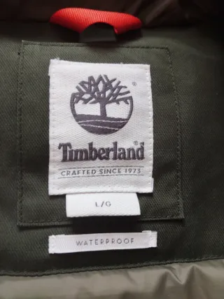 Parka Timberland verde militar con capucha