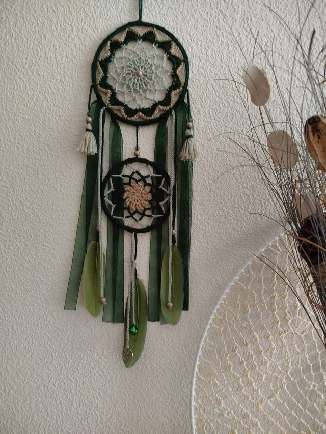 Atrapasueños mediano - tonos verde/visón 16 x57 cm