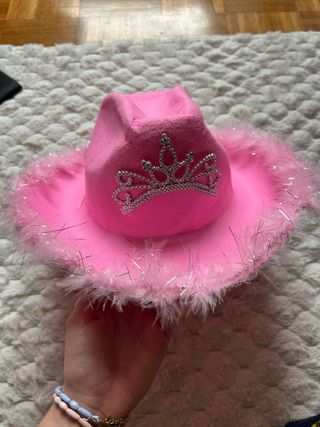 Gorro vaquero rosa con tiara