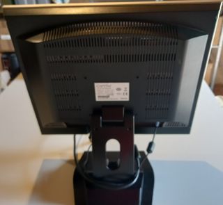 Monitor Captiva E1703 17 con altoparlanti