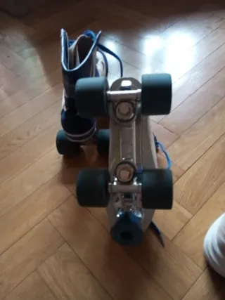 Patines 4 ruedas talla 37