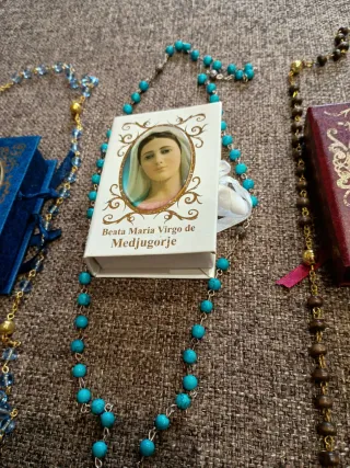 ROSARIOS 20€ CADA UNO