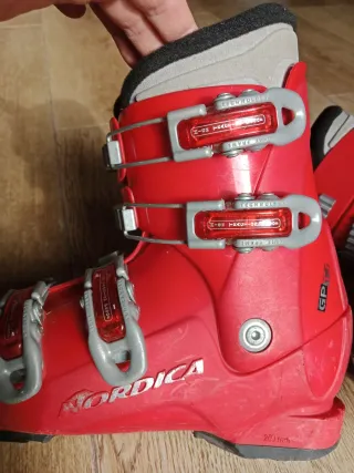 Botas de esquí infantiles rojas Nórdica GP