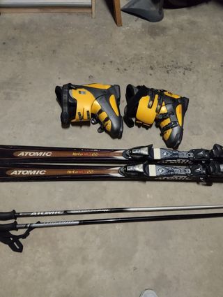 Esquís Atomic 170cm + Botas Talla 43