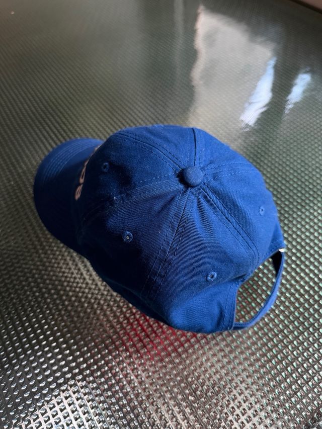 Gorra azul RON DORFF