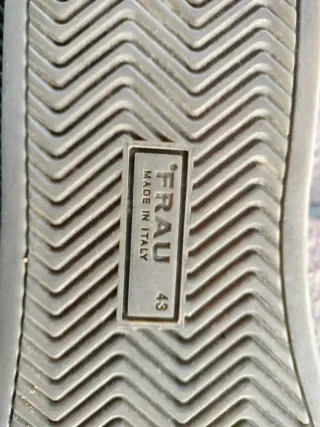 Botines de piel FRAU hombre talla 43