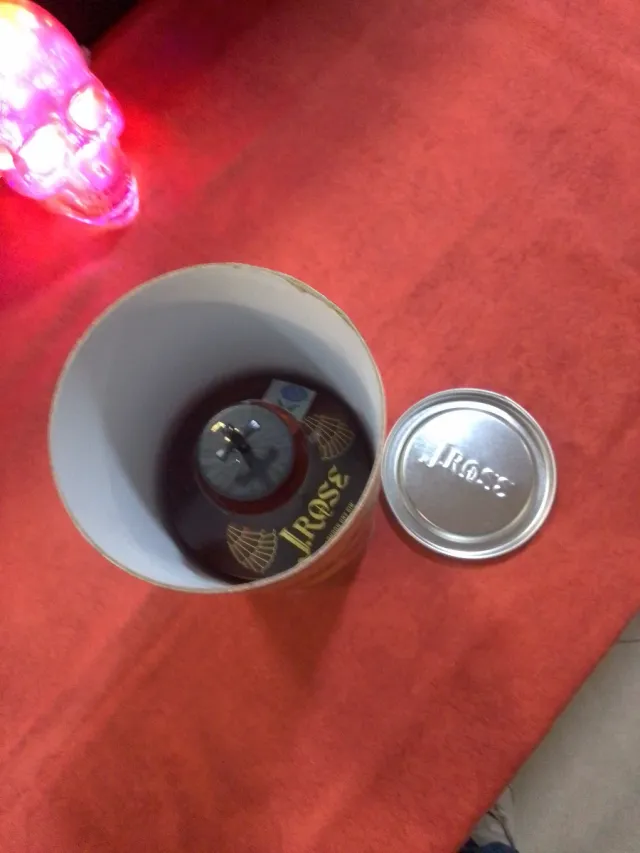 Bottiglia Gin J.Rose con astuccio