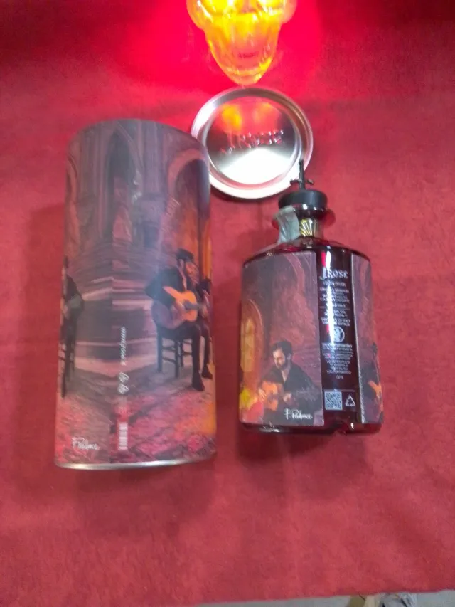 Bottiglia Gin J.Rose con astuccio