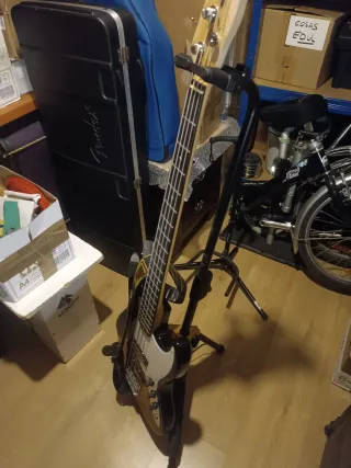 Soporte Guitarra/Bajo Hércules