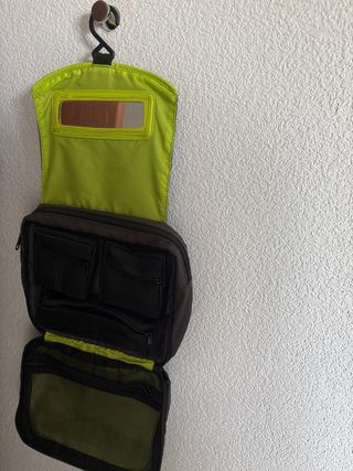 Neceser Aseo Camping Acampada Gris/Verde