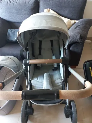 Silla de paseo, capazo y silla coche marca Chicco