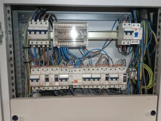 Servicio de mantenimiento y reparaciónes