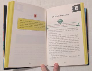 Lote 9 libros juveniles (ed. Catalán)