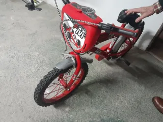 Bicicleta infantil roja MAX FORMULA